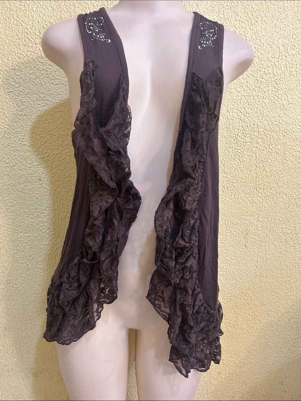 Wrangler Brown Lace Ruffle Open-Front Vest